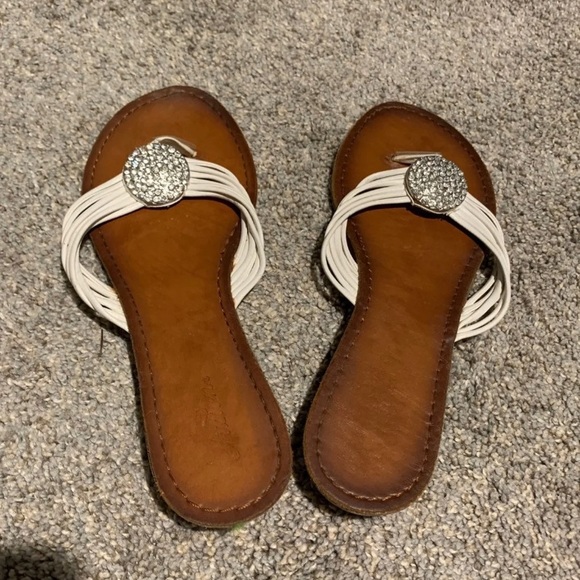 Sandals - Picture 2 of 3